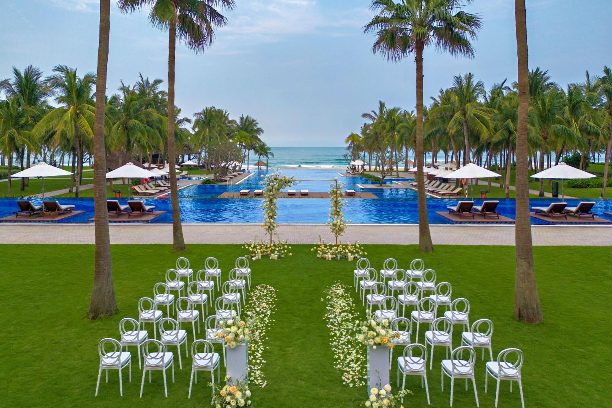 Danang Marriott Resort & Spa Екстериор снимка